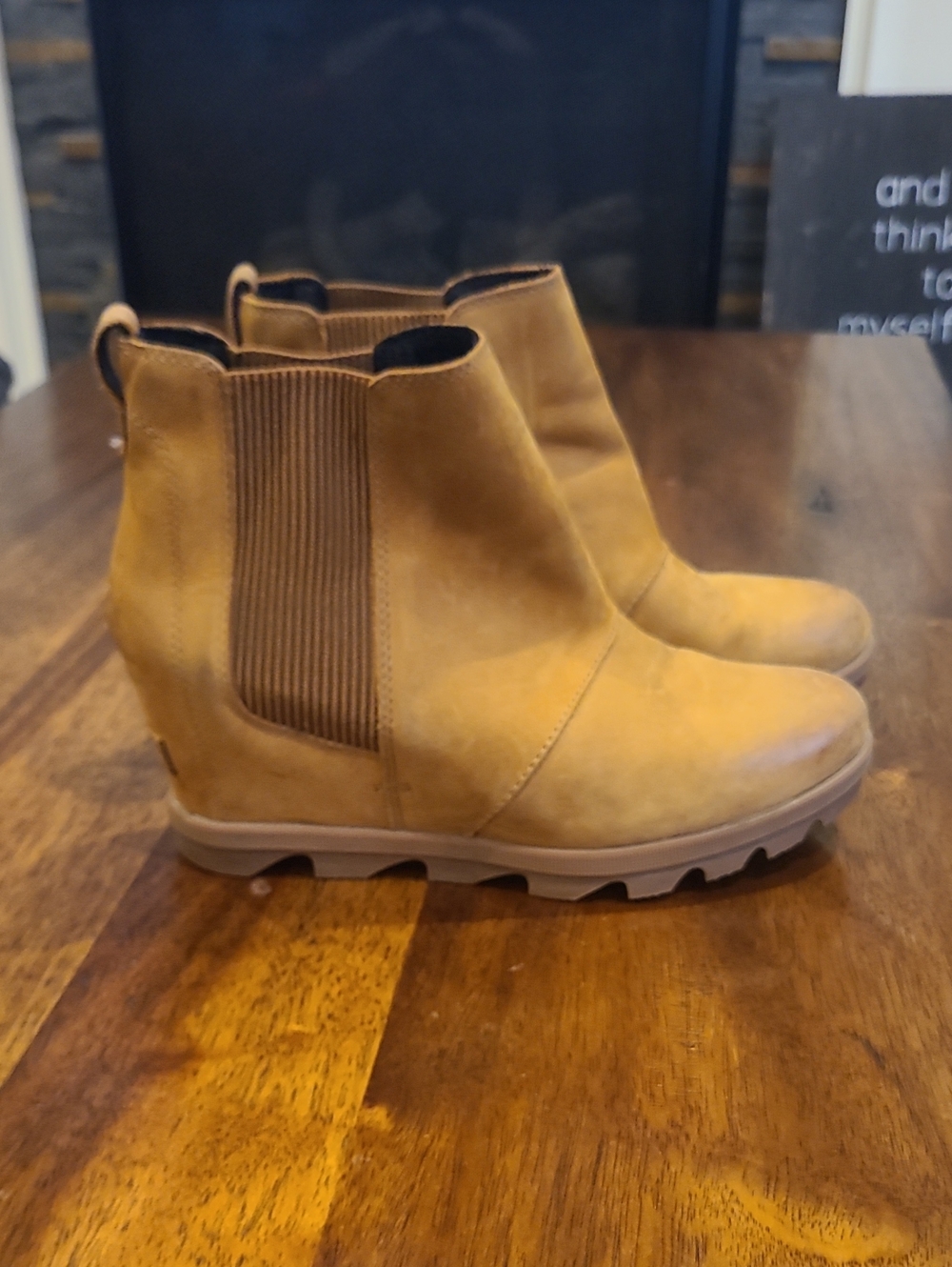 Sorel Joan of Arctic Wedge II Chelsea Boot Women Size 10.5 - Picture 2 of 8